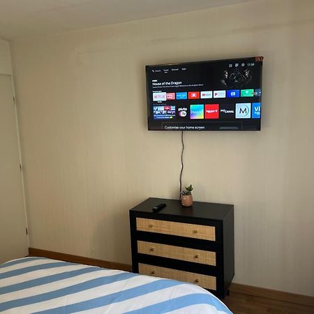 Champion Suites Sarcelles Exteriör bild